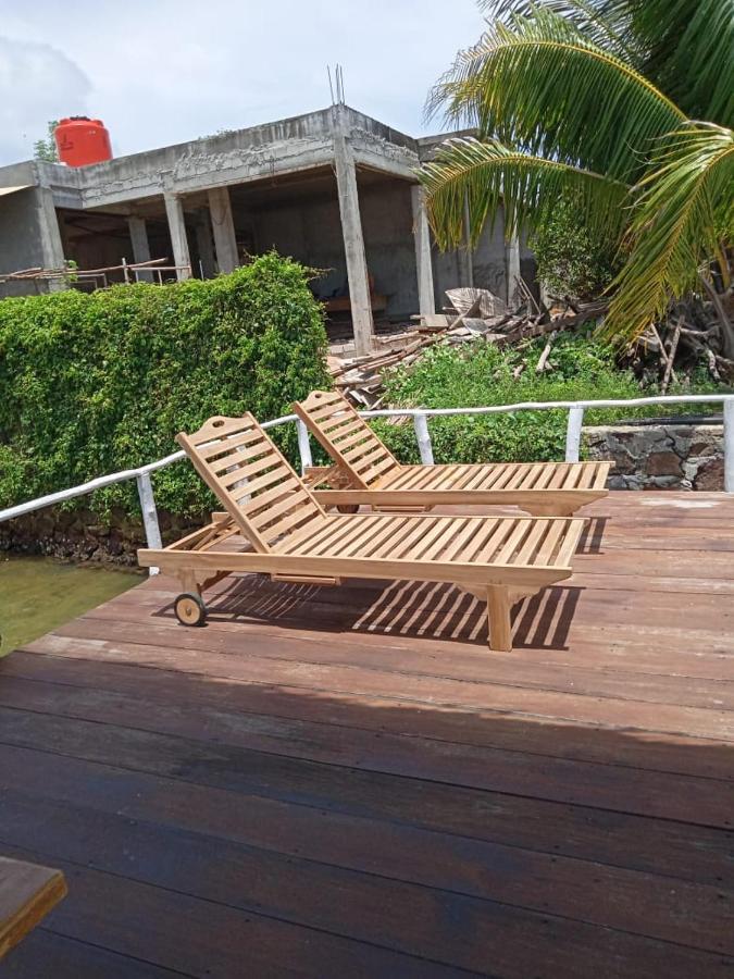 Blue Coral Homestay كاريمونجاوا المظهر الخارجي الصورة