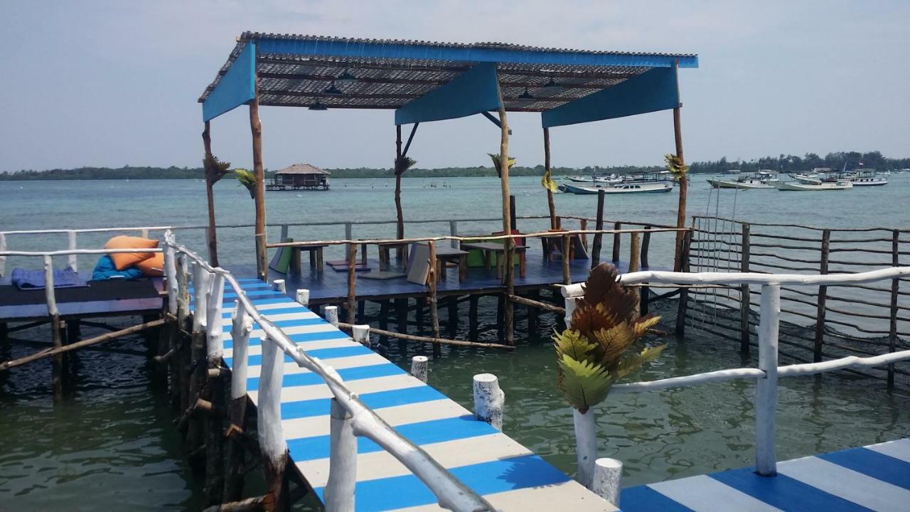 Blue Coral Homestay كاريمونجاوا المظهر الخارجي الصورة