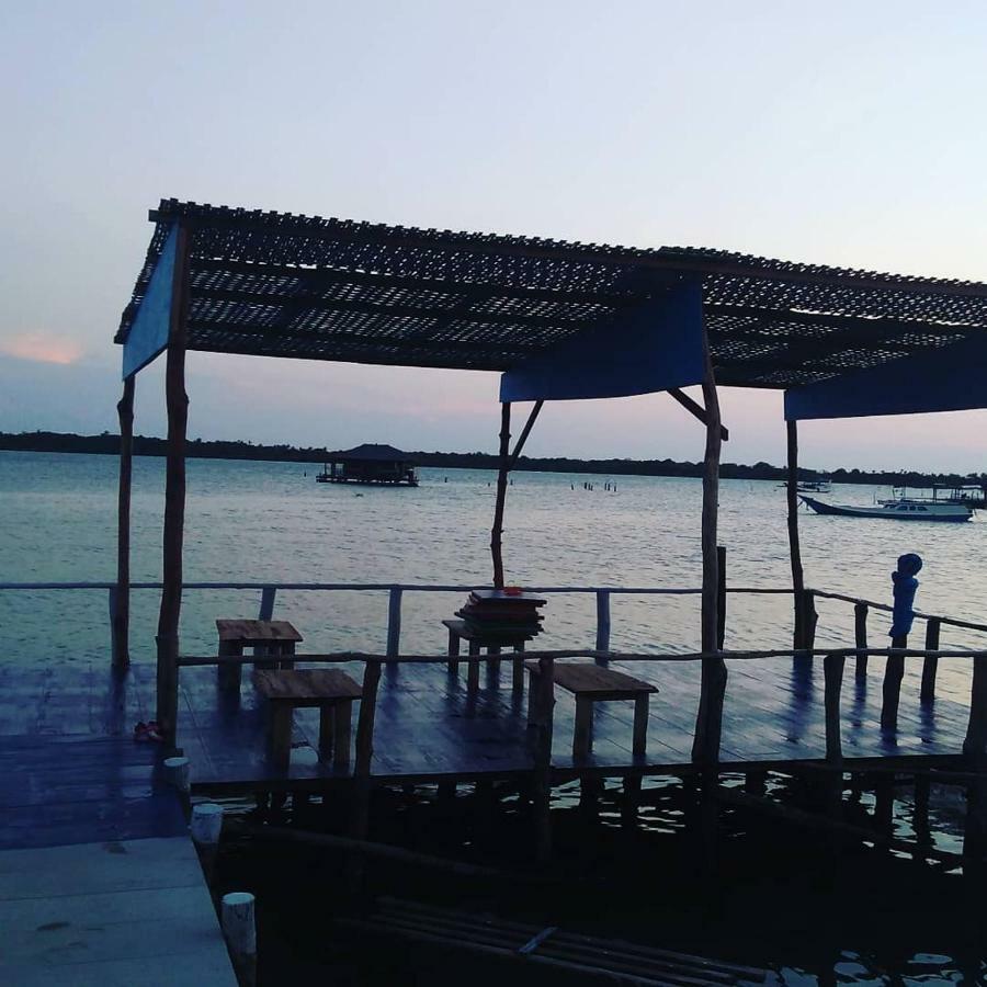 Blue Coral Homestay كاريمونجاوا المظهر الخارجي الصورة