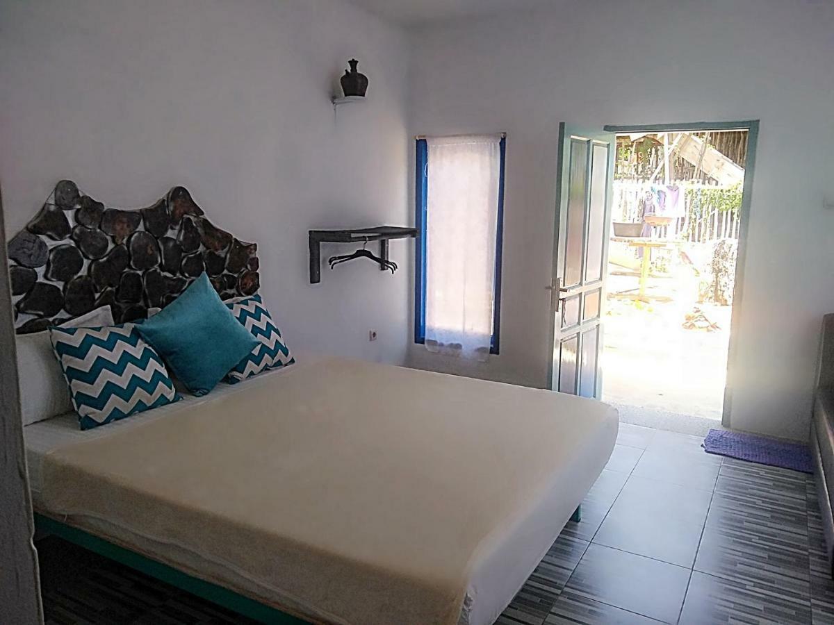 Blue Coral Homestay كاريمونجاوا المظهر الخارجي الصورة